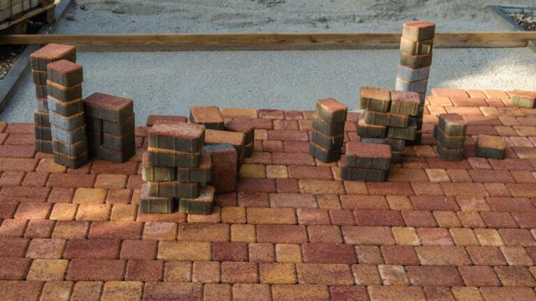 Briques pavés et parpaings
