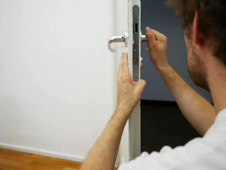 Verrou de porte sans percer